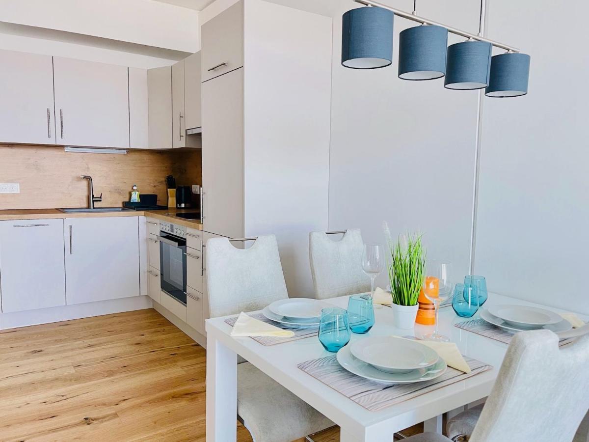 Triiiple Level 31 - Sonnenwohnen Apartment Mit Fantastischem Ausblick Und Parkplatz 비엔나 외부 사진