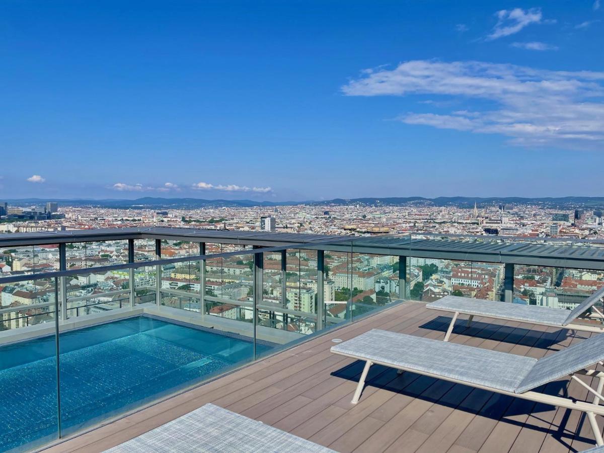 Triiiple Level 31 - Sonnenwohnen Apartment Mit Fantastischem Ausblick Und Parkplatz 비엔나 외부 사진