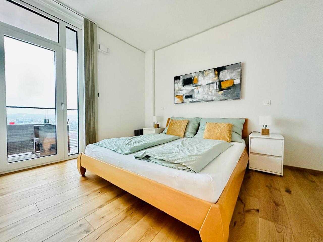 Triiiple Level 31 - Sonnenwohnen Apartment Mit Fantastischem Ausblick Und Parkplatz 비엔나 외부 사진